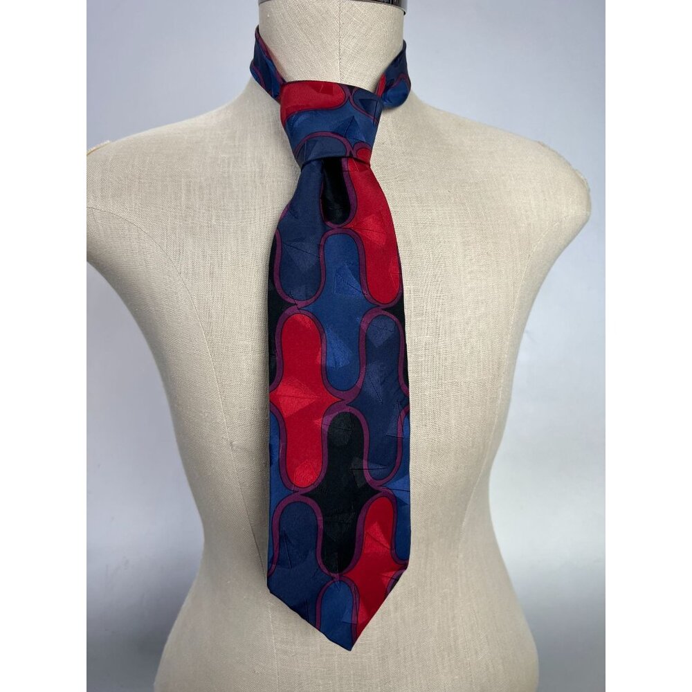 Vintage Halston III Silk Tie Abstract Pattern Vintage